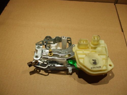 Honda crv 2002-2006 trunk latch rear actuator door tailgate oem free ship !!!