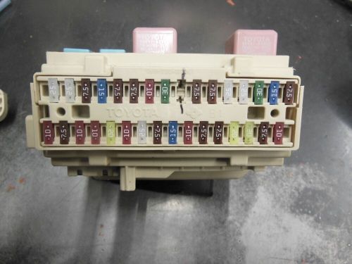 2007-2010 toyota camry le interior ecu junction relay fuse box oem key start