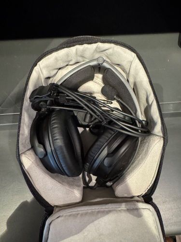 Bose a30 anr aviation headset w/ dual ga plug &amp; bluetooth