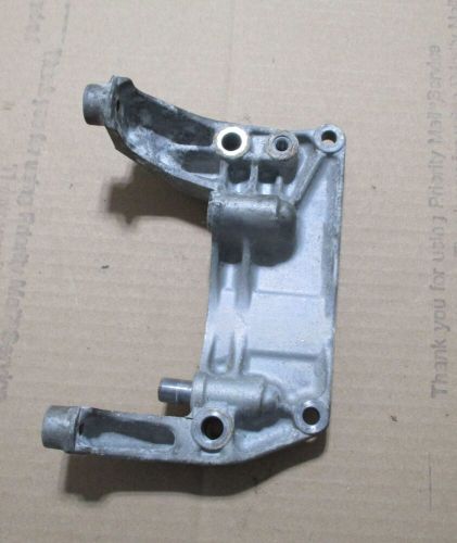 Honda outboard motor 30 hp oem bracket recoil  28491-zv7-000