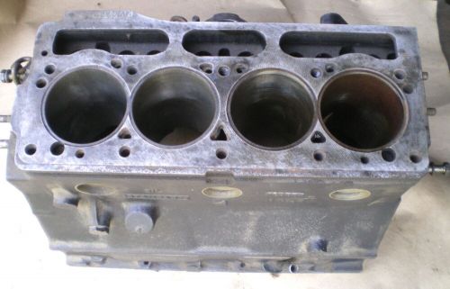 Mg midget triumph spitfire engine block wi caps    1500    fm