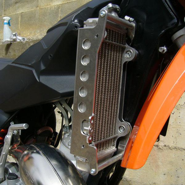 Ktm exc sx 125 144 200 250 300  2007 to 2011 radiator guards brand acd racing