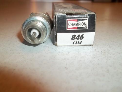 Champion spark plug (1) part # 846 cj14 single