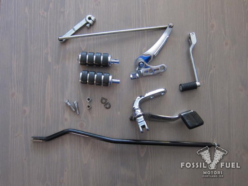 2011 harley davidson oem fxd dyna chrome forward controls w/ iso foot pegs 