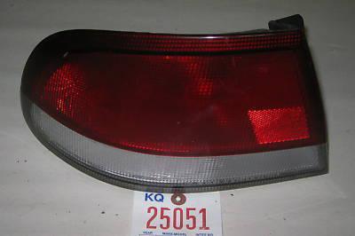 Mazda 93-97 626 tail light/lamp left/outer 1993 1994 1995 1996 1997