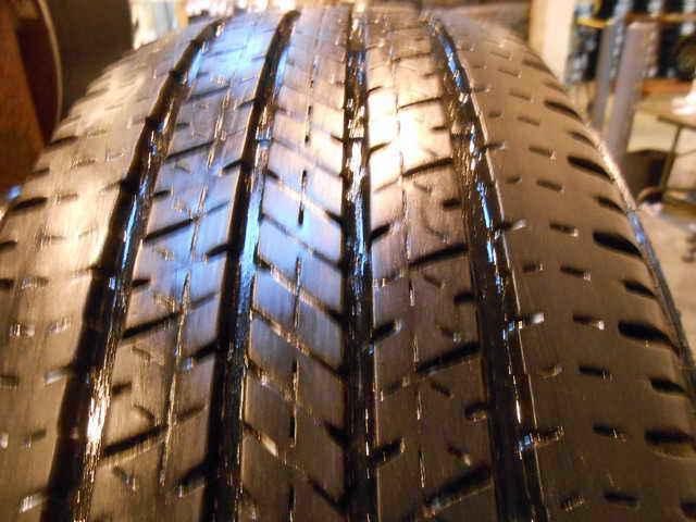 Bridgestone 225/60/16 tire turanza el400 p225/60/r16 97t 6/32 tread