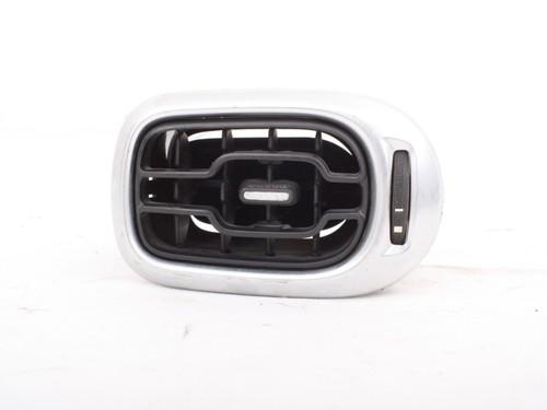 10-12 citroen c3 picasso center right ac vent