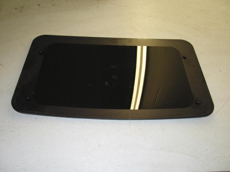 00 01 02 03 03  04 land rover discovery roof glass 27986