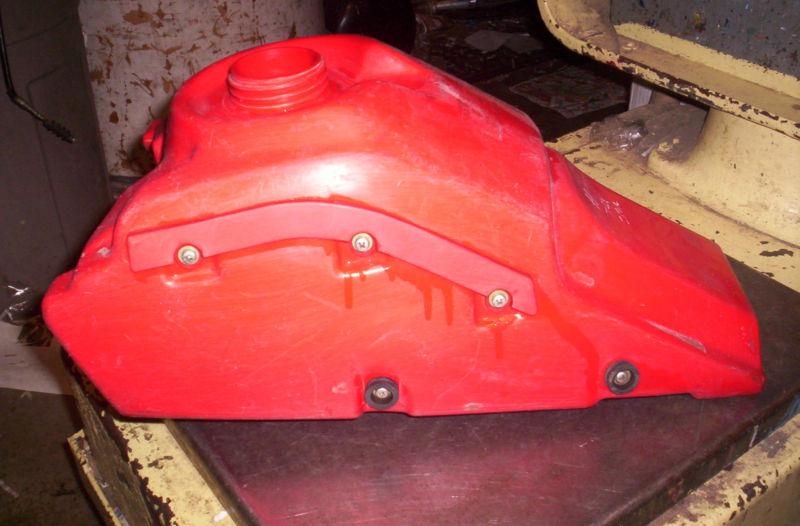 J 86 honda trx250r trx 250r honda 1986 gas fuel petroel tank