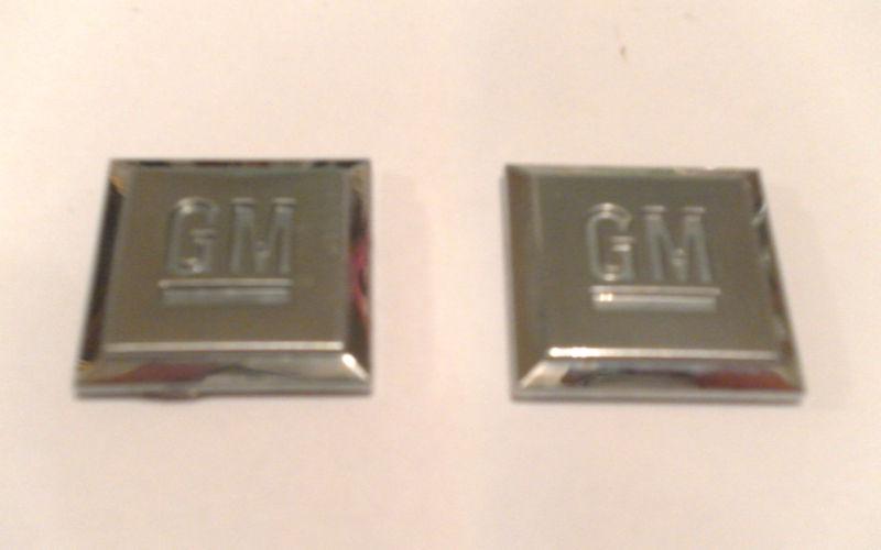 2006-2013 gm fender emblems 1" x 1" set of 2