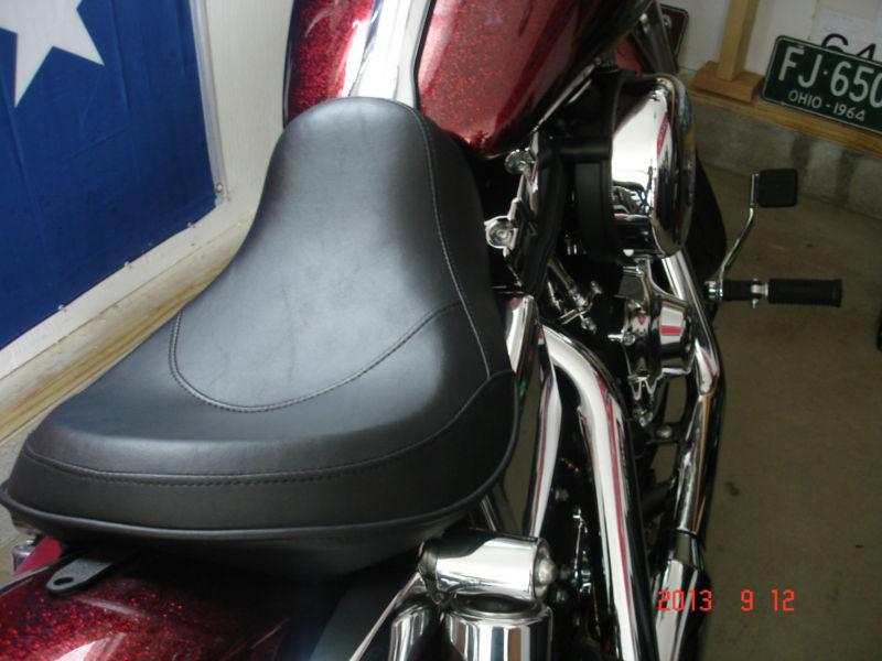  like new harley dyna solo seat of a new 2013