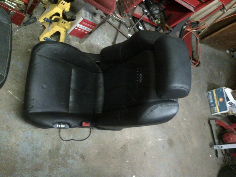 03-06 infiniti g35 coupe 2dr passenger black leather seat airbag track all motor