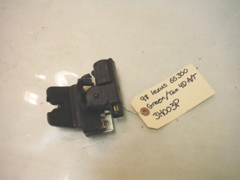 1999 lexus gs300 trunk lock latch actuator power oem