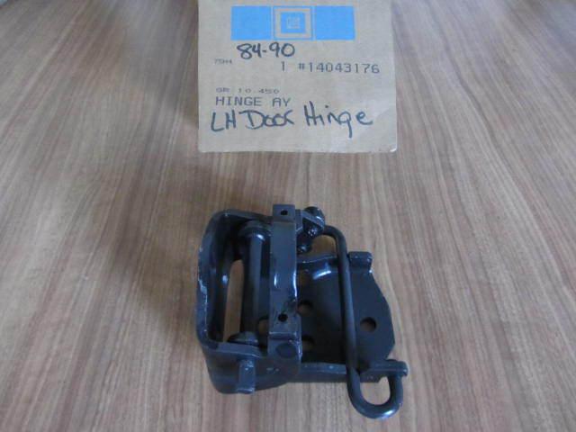 1984-1996 corvette upper door hinge, gm  "nos" p/n-14043176