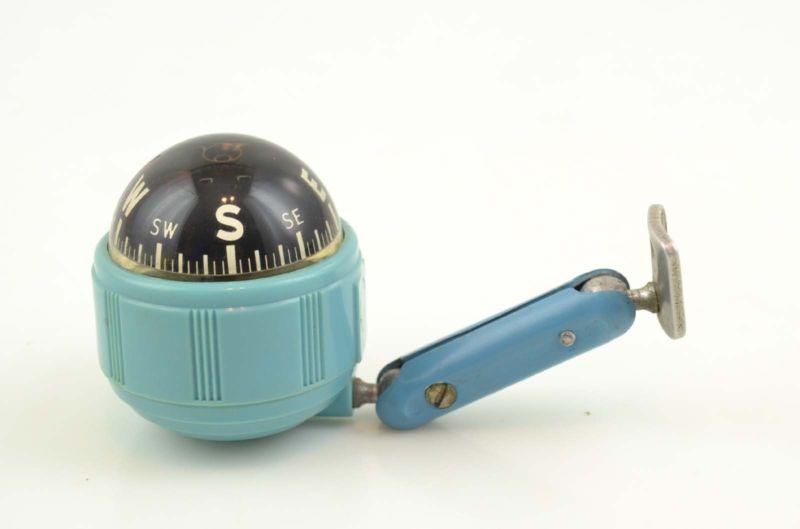 Vintage airguide auto mobile compass in light blue - working & nice! 