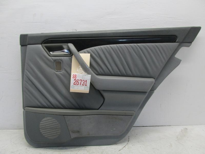 96 97 mercedes benz c280 right passenger rear door inner trim panel cover handle