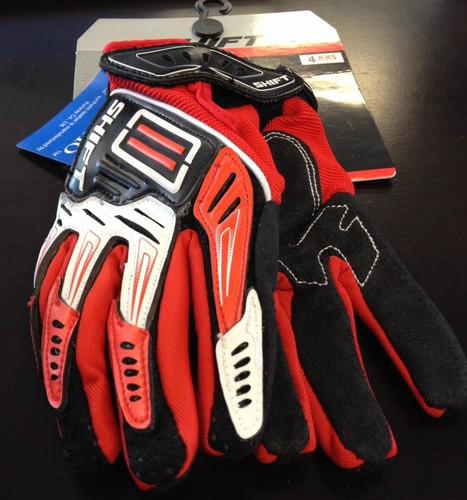 Nwt shift assault motocross atv gloves - size youth xs kxs(4) - red black white