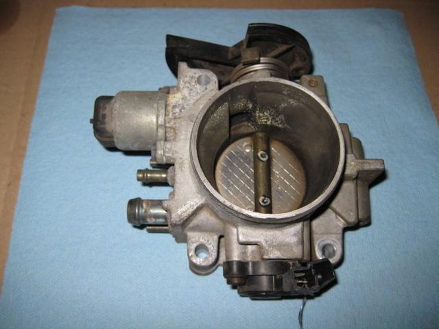 Throttle body hombre s10 s15 sonoma 1998 98 333573