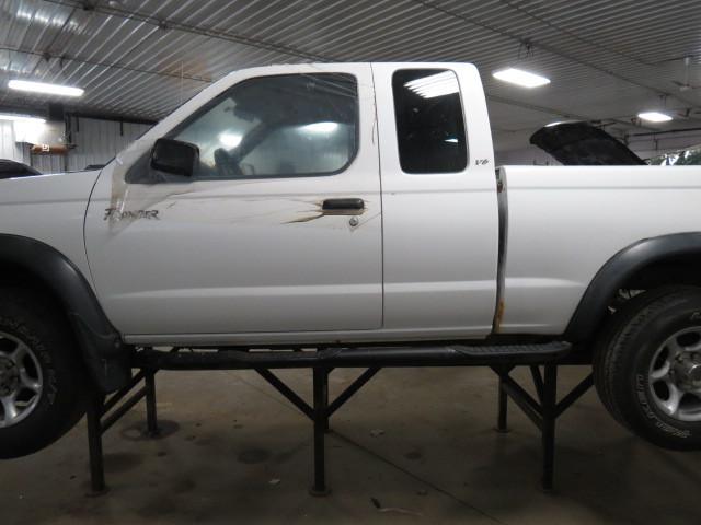 1999 nissan frontier 98416 miles front door left 2401690