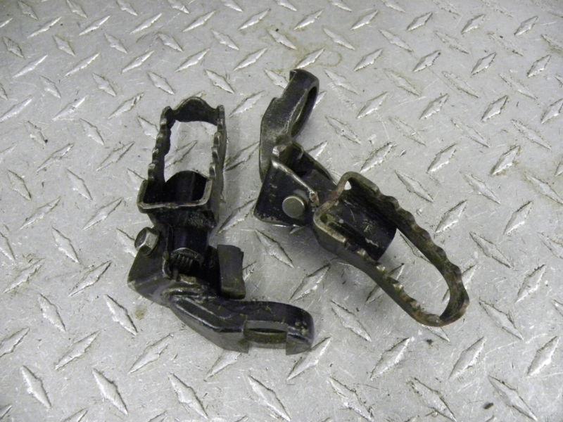 Klr600 kawasaki 1986 klr 600 86 (lot # a) foot pegs front