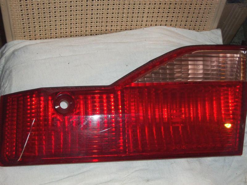 Accord 98 - 01 back tail light honda 3rd light with key hole new