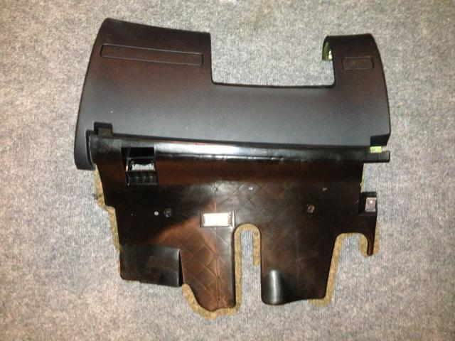 1998-2002 audi s4/a4 driver's side knee bolster panel