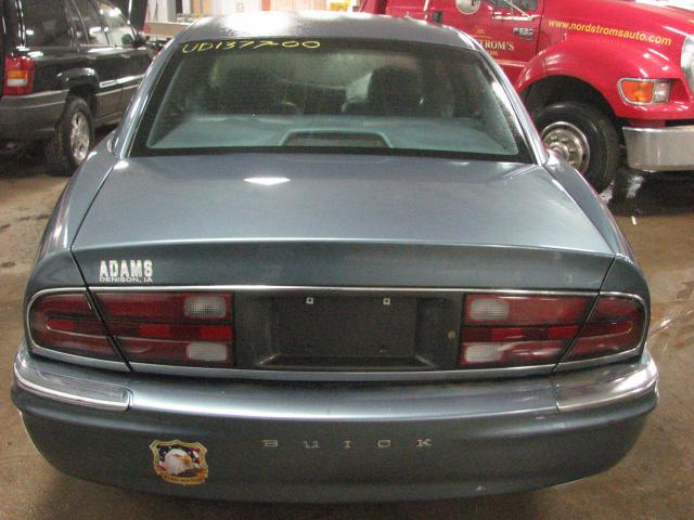 2000 buick park avenue outer tail light lamp right