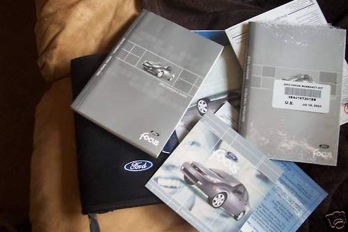 2003 - ford - focus -- owner's manual & case