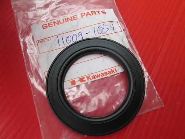 Kawasaki kh125 kz440 kz550 kz650 kz750 kz1000 kz1100 fuel cap gasket 11009-1051 