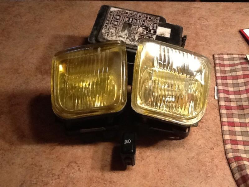 96-98 civic type r ek civic fog lights rare  jdm civic fogs