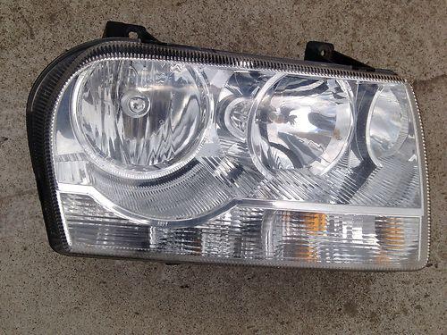 Chrysler 300 headlight r/h side 2005-2008 oem.