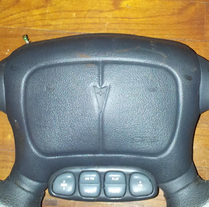 Pontiac grand am airbag for steering wheel w/ radio controls 1996-1998 sunfire