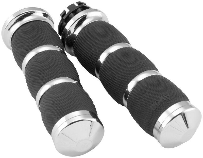 Avon chrome air cushion hand grips for 2008-2013 harley touring tbw flh flt