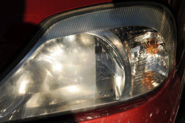 Ford headlight cleaner restorer kit - kit not needed -helps restore plastic lens