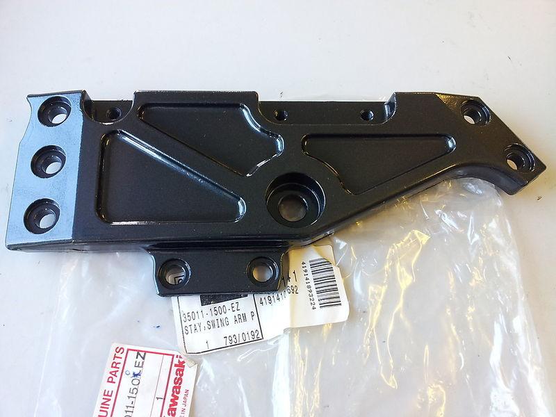 Kawasaki zr550 zephyr b 90-93 swing arm panel bracket l.h. 35011-1500-ez nos