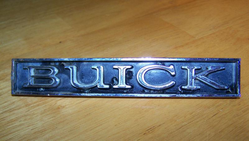 Vintage buick car emblem 1237524 pmc1