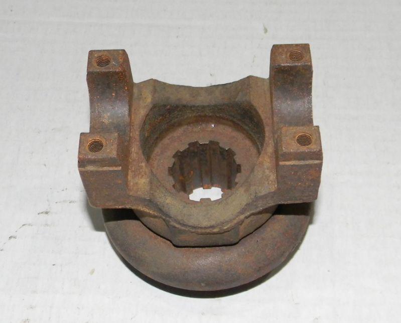 Dodge 8.75 yoke 8 3/4 small mopar 7260 8751 u joint course 10 spline 3.25" nr