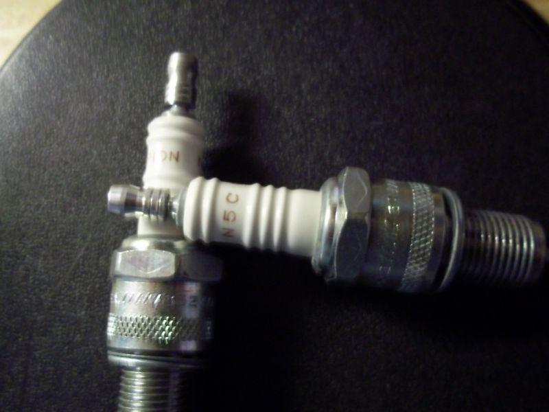 Original triumph bsa norton enfield pair of champion spark plugs n5c