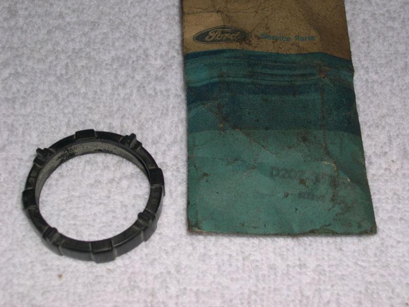 Nos 1972 79 ford torino thunderbird ltd ii cougar steering column bearing sleeve