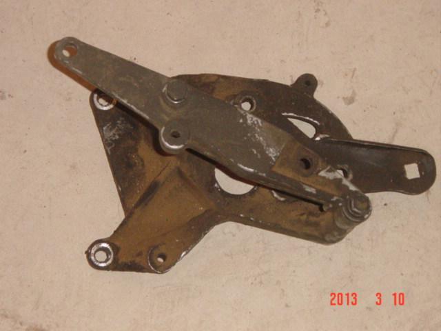 Factory amc or jeep v-8 power steering pump bracket