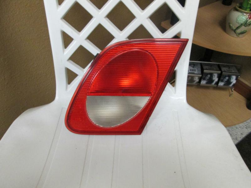 96-99 mercedes e320, 420, 430f right inner tail light