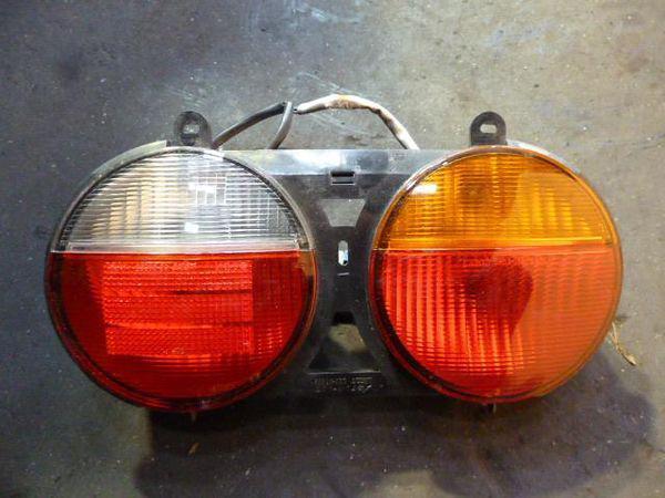 Mitsubishi minicab 2000 rear left combination lamp [9415600]