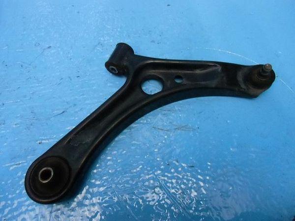 Nissan moco 2010 front right lower arm [6151720]