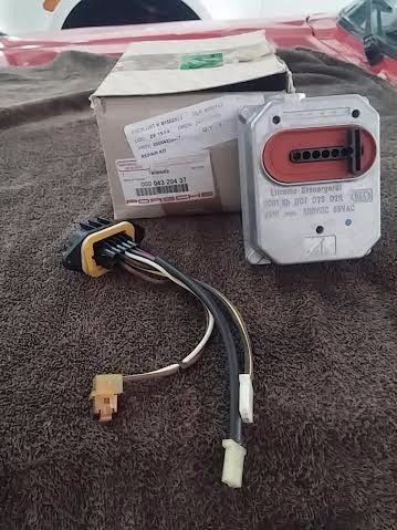 Genuine porsche 911(993) headlamp ballast control unit 00004320437 repair kit