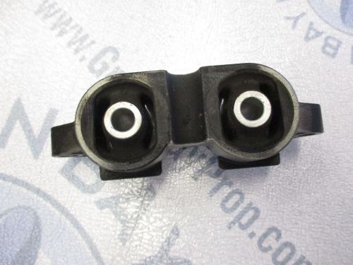 68t-44517-10-94 rubber mount yamaha outboard 68t-44517-10-00