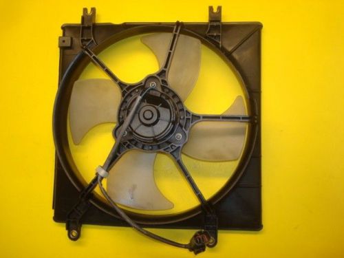 97 98 99 00 01 honda cr-v crv radiator / condenser motor fan oem