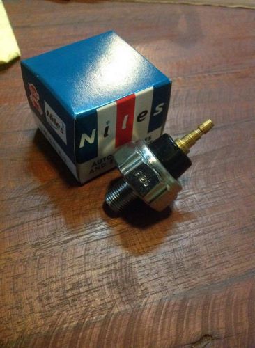 Oil pressure switch datsun 1200 b110 b210 510 521 620 710 240 260z fairlady