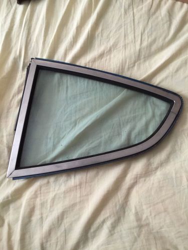 70-78 datsun 240z 260z 280z rear 1/4 drivers window nice glass fits 2 seater