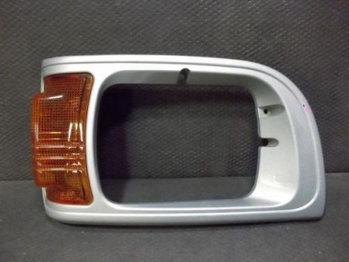 Mitsubishi minicab 1997 right clearance lamp [7011000]