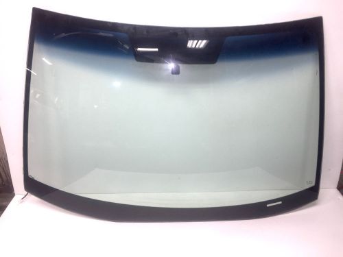 Subaru tribeca 2007 windshield glass